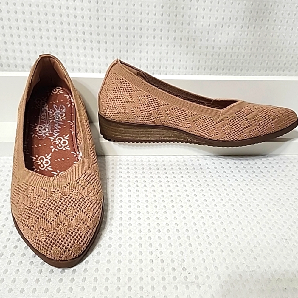 Skechers Tan Wedge Shoes for Effortless Style